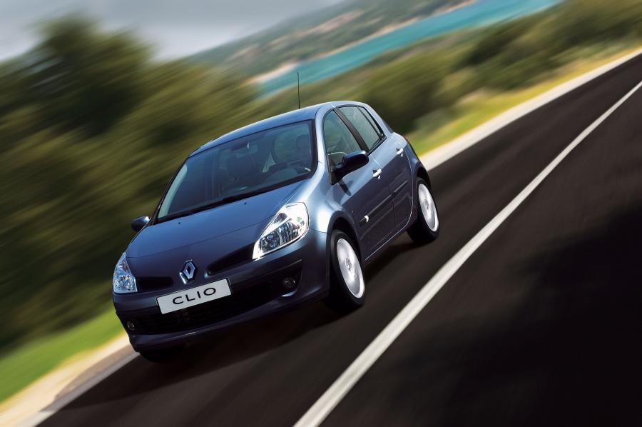  Renault Clio 2006 года  (фото 93 из 97)